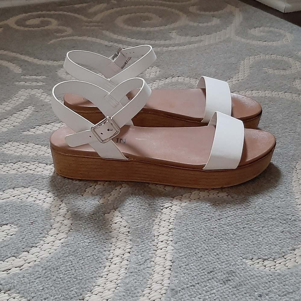 Shein white chunky wedge sandals.  Size 9.
